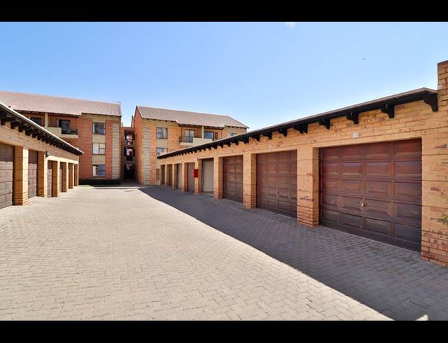 0.5 BEDROOM APARTMENT FOR SALE IN HATFIELD